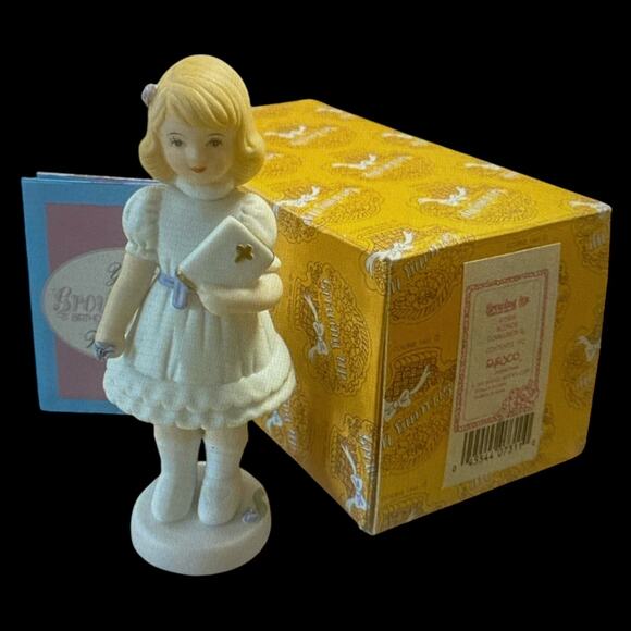 Enesco Growing Up Girls Blonde Communion Confirmation 4.5" Figurine 515809 NIB - Picture 1 of 11